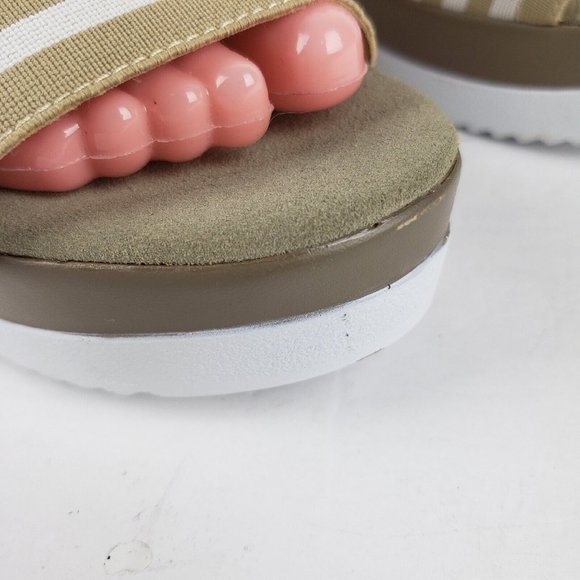 Charleston Shoe Co. Stripe Palm Wedge Sandal in Tan and White Size 10 - Picture 6 of 14